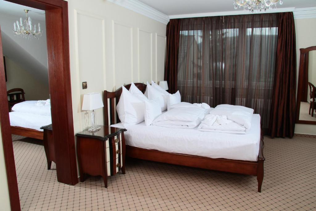 Hotel Zum Heiligen Geist Mariazell Room photo