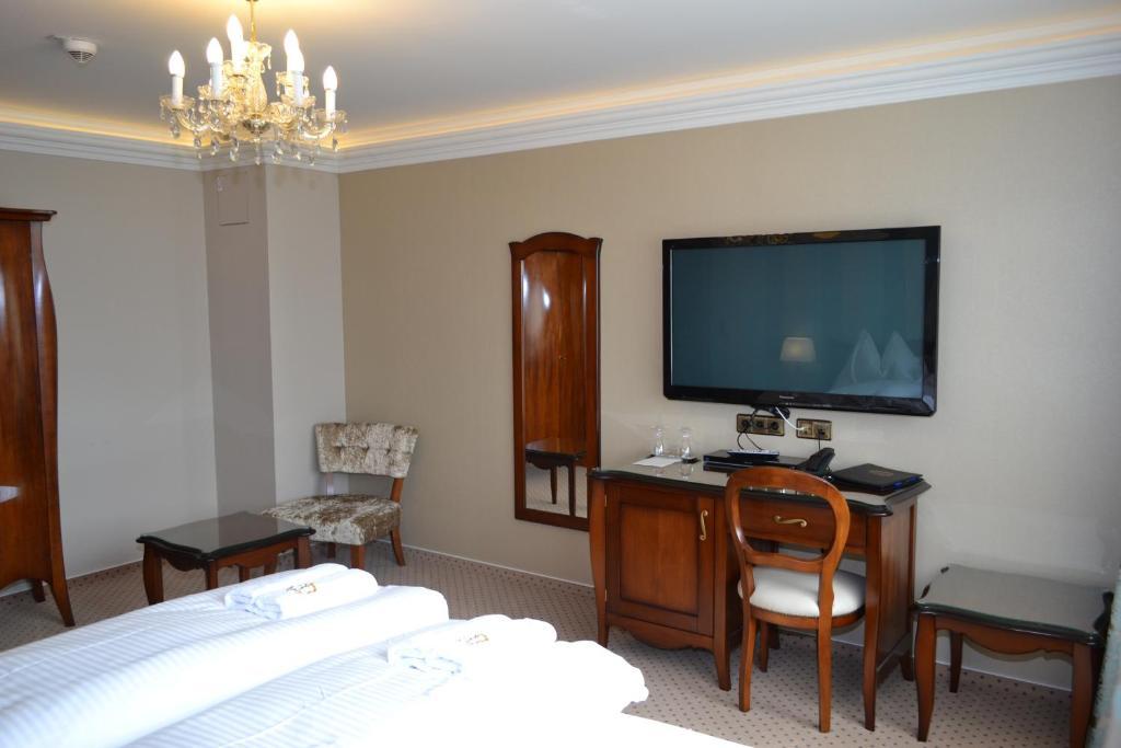 Hotel Zum Heiligen Geist Mariazell Room photo